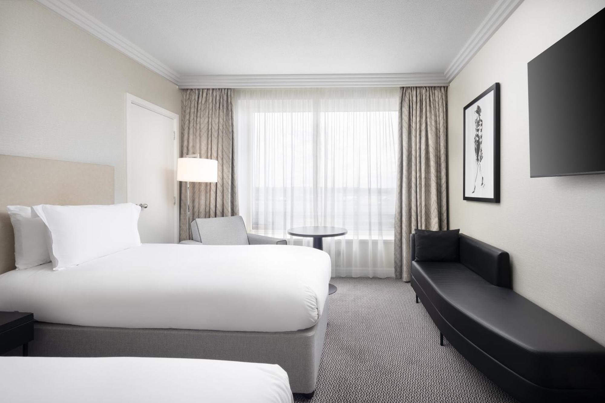 โซฟิเทลลอนดอนแกทวิคโฮเต็ล Hotel ฮอร์เลย์ ภายนอก รูปภาพ
